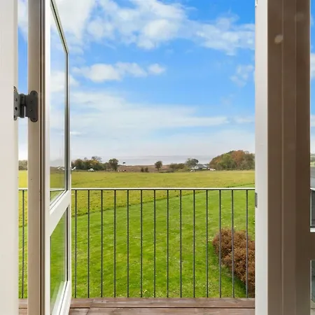 Krum - 300m From The Sea By Interhome Vakantiehuis Nabbe